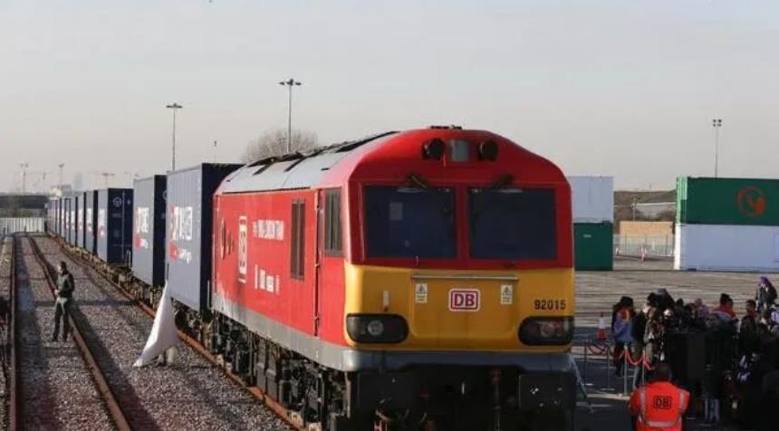 英国海空运预警,英国将再次爆发铁路大罢工